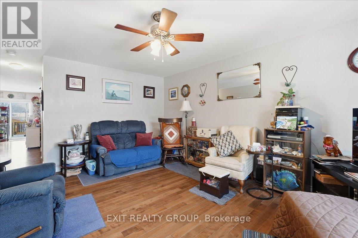 218 Brant Street, Deseronto (Deseronto (Town)), Ontario  K0K 1X0 - Photo 16 - X12855418