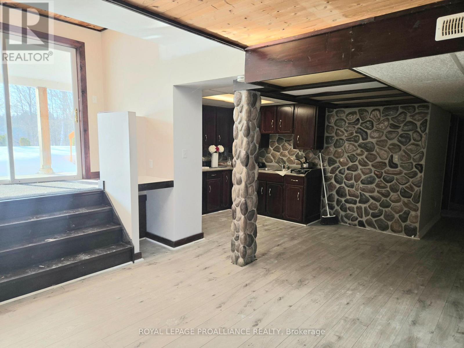 C - 11150 Highway 41, Addington Highlands (Addington Highlands), Ontario  K0H 2G0 - Photo 2 - X12855474