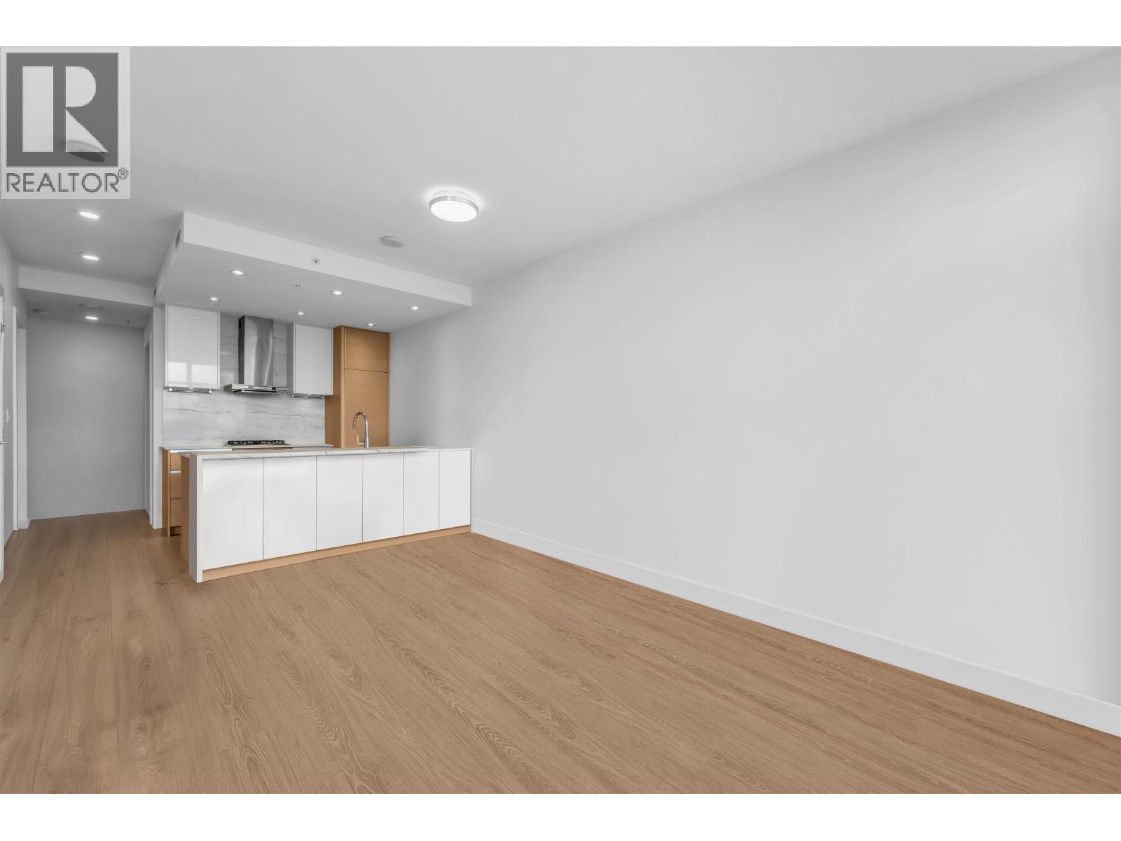 2701 4670 Assembly Way, Burnaby, British Columbia  V5H 0H3 - Photo 3 - R3096054