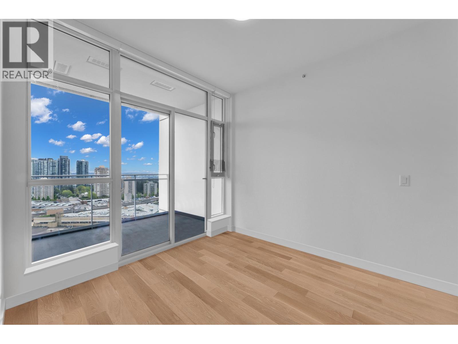 2701 4670 Assembly Way, Burnaby, British Columbia  V5H 0H3 - Photo 9 - R3096054