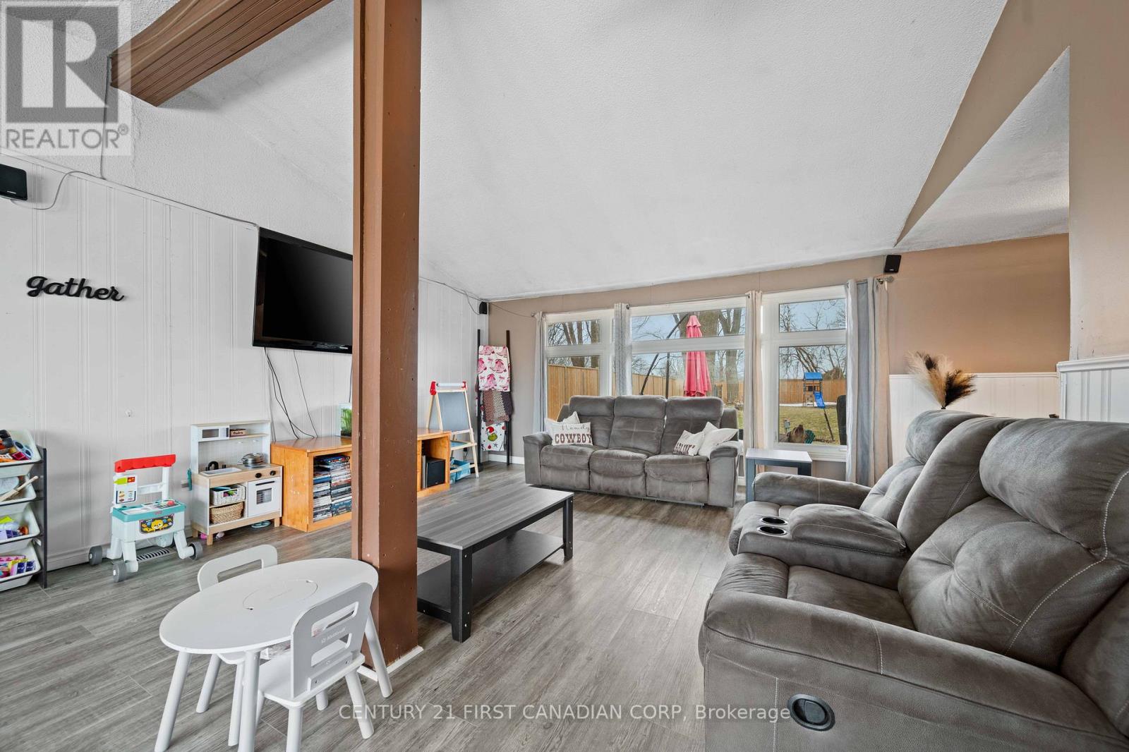 43747 Talbot Line, Central Elgin, Ontario  N5P 3S7 - Photo 19 - X12855364