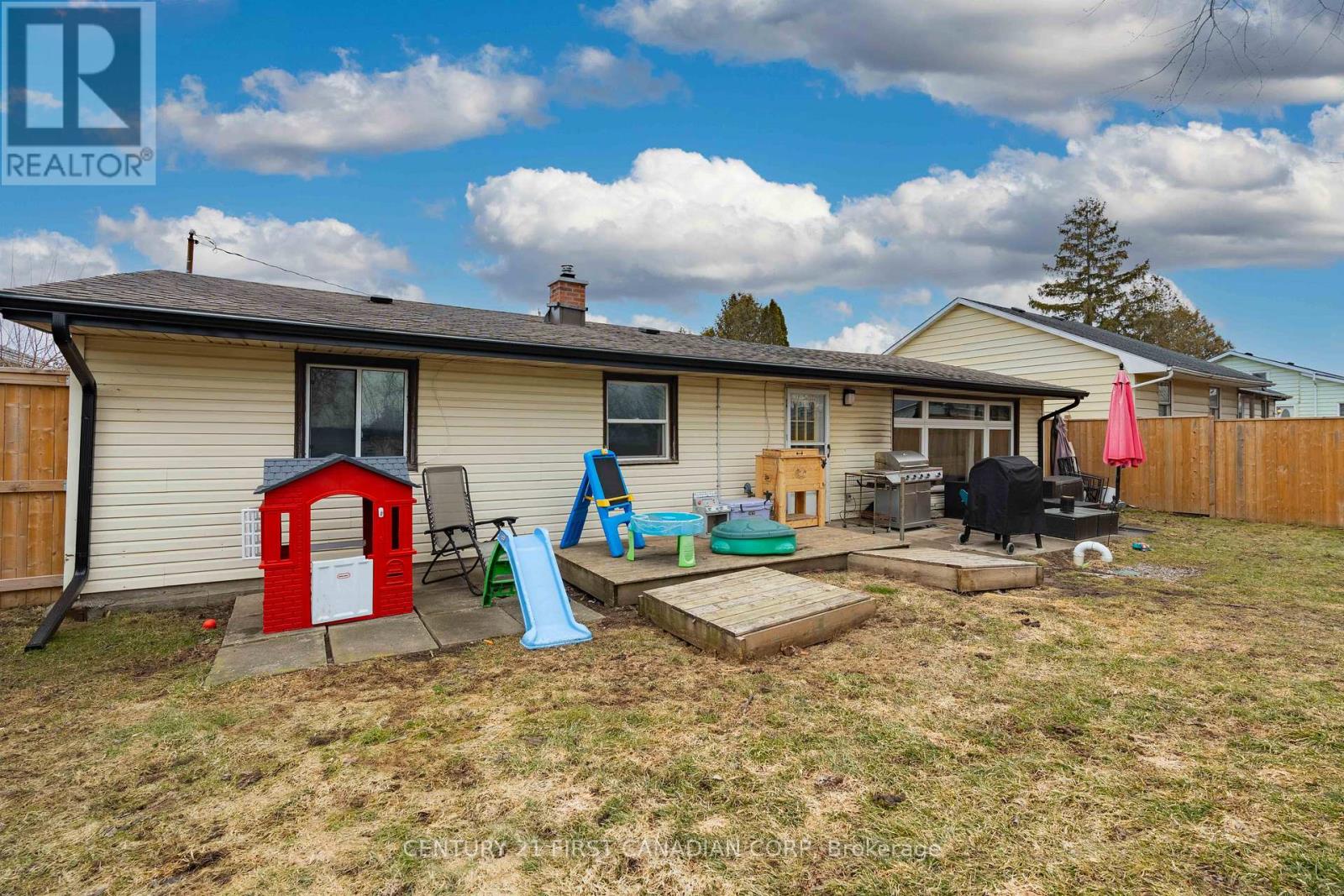 43747 Talbot Line, Central Elgin, Ontario  N5P 3S7 - Photo 35 - X12855364