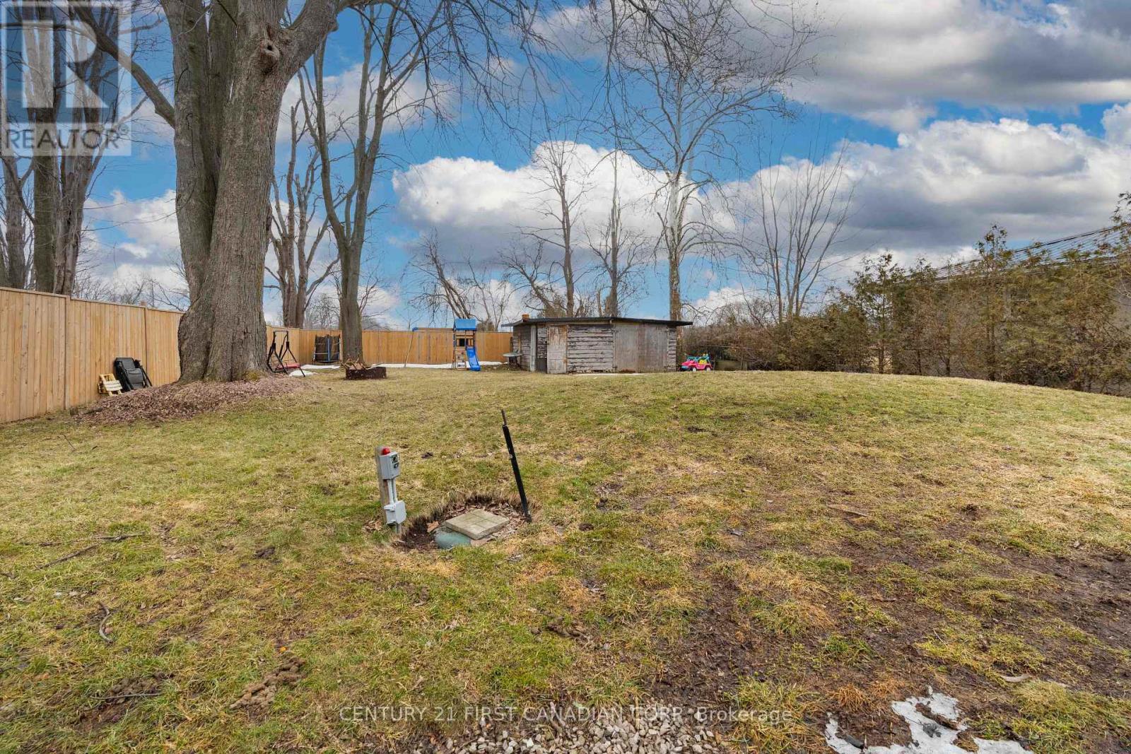 43747 Talbot Line, Central Elgin, Ontario  N5P 3S7 - Photo 38 - X12855364