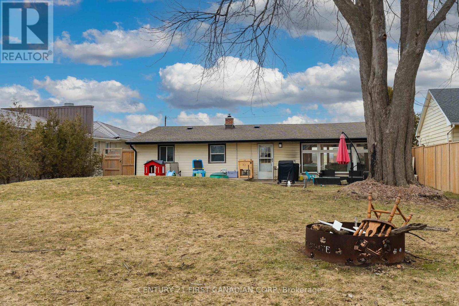 43747 Talbot Line, Central Elgin, Ontario  N5P 3S7 - Photo 43 - X12855364