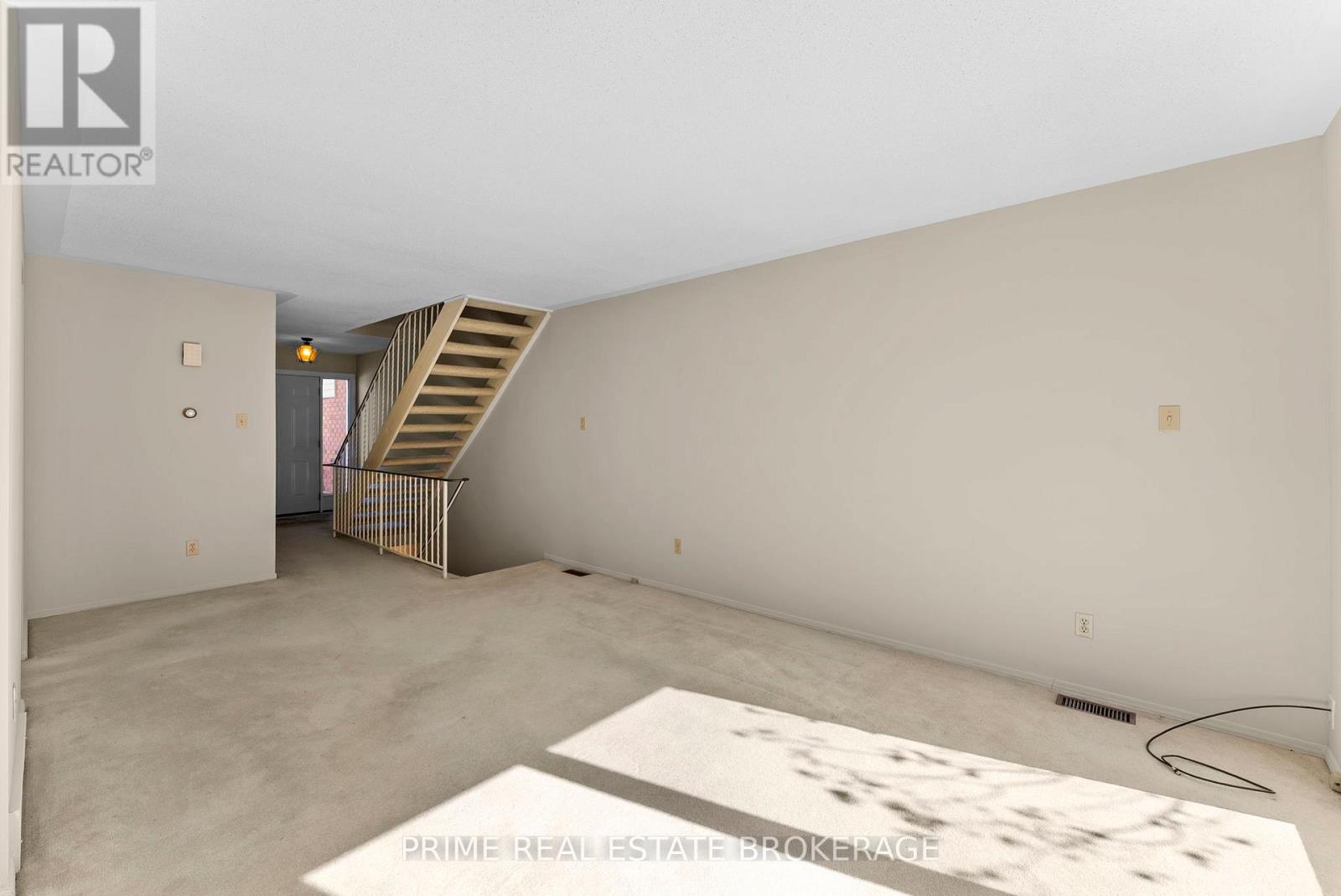 414 Wilkins Street, London South (South R), Ontario  N6C 5B2 - Photo 10 - X12855376