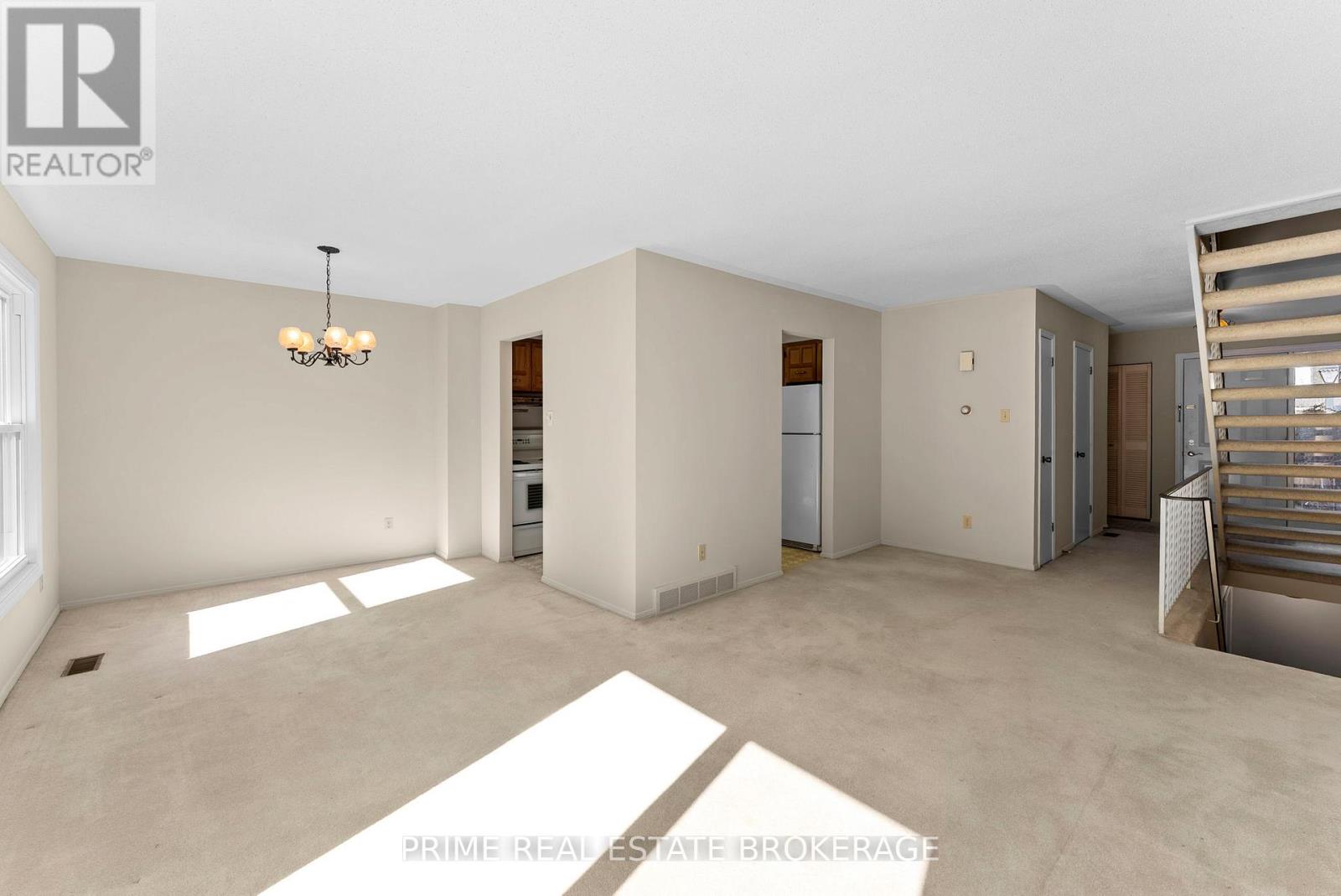 414 Wilkins Street, London South (South R), Ontario  N6C 5B2 - Photo 11 - X12855376