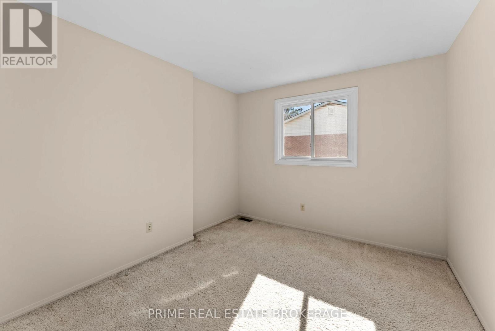 414 Wilkins Street, London South (South R), Ontario  N6C 5B2 - Photo 22 - X12855376