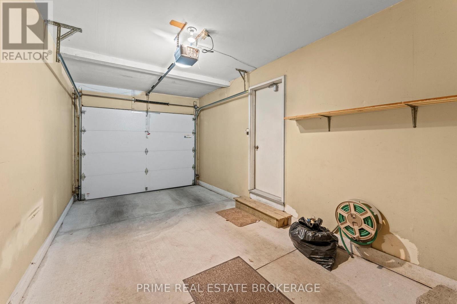 414 Wilkins Street, London South (South R), Ontario  N6C 5B2 - Photo 30 - X12855376