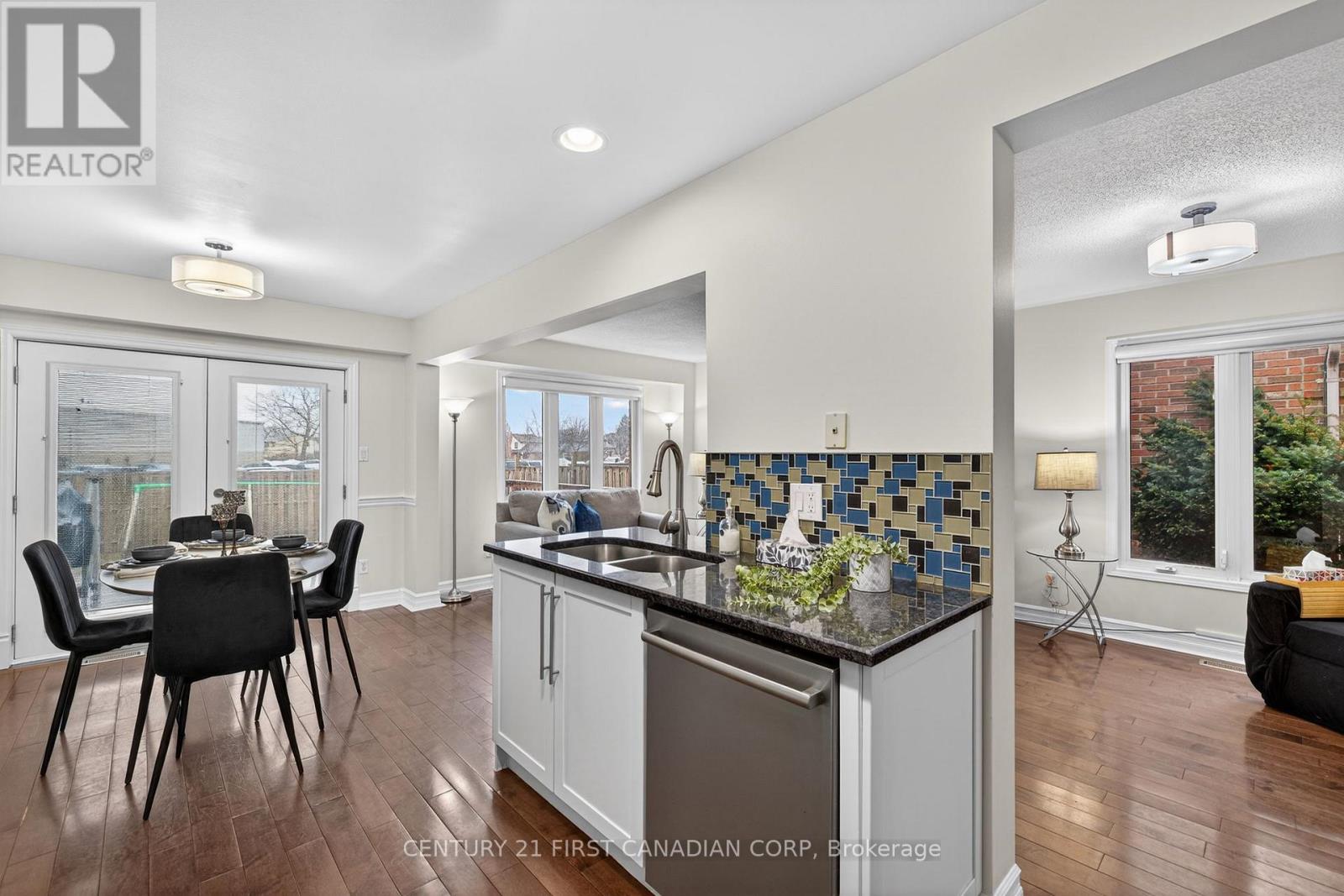 875 Homeview Court, London South (South Q), Ontario  N6C 6C1 - Photo 19 - X12855410