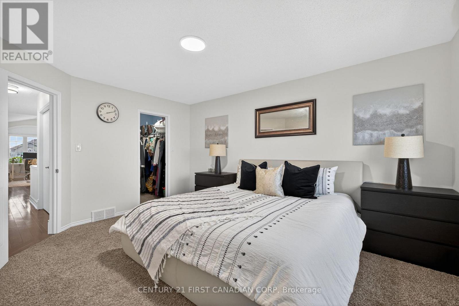 875 Homeview Court, London South (South Q), Ontario  N6C 6C1 - Photo 22 - X12855410