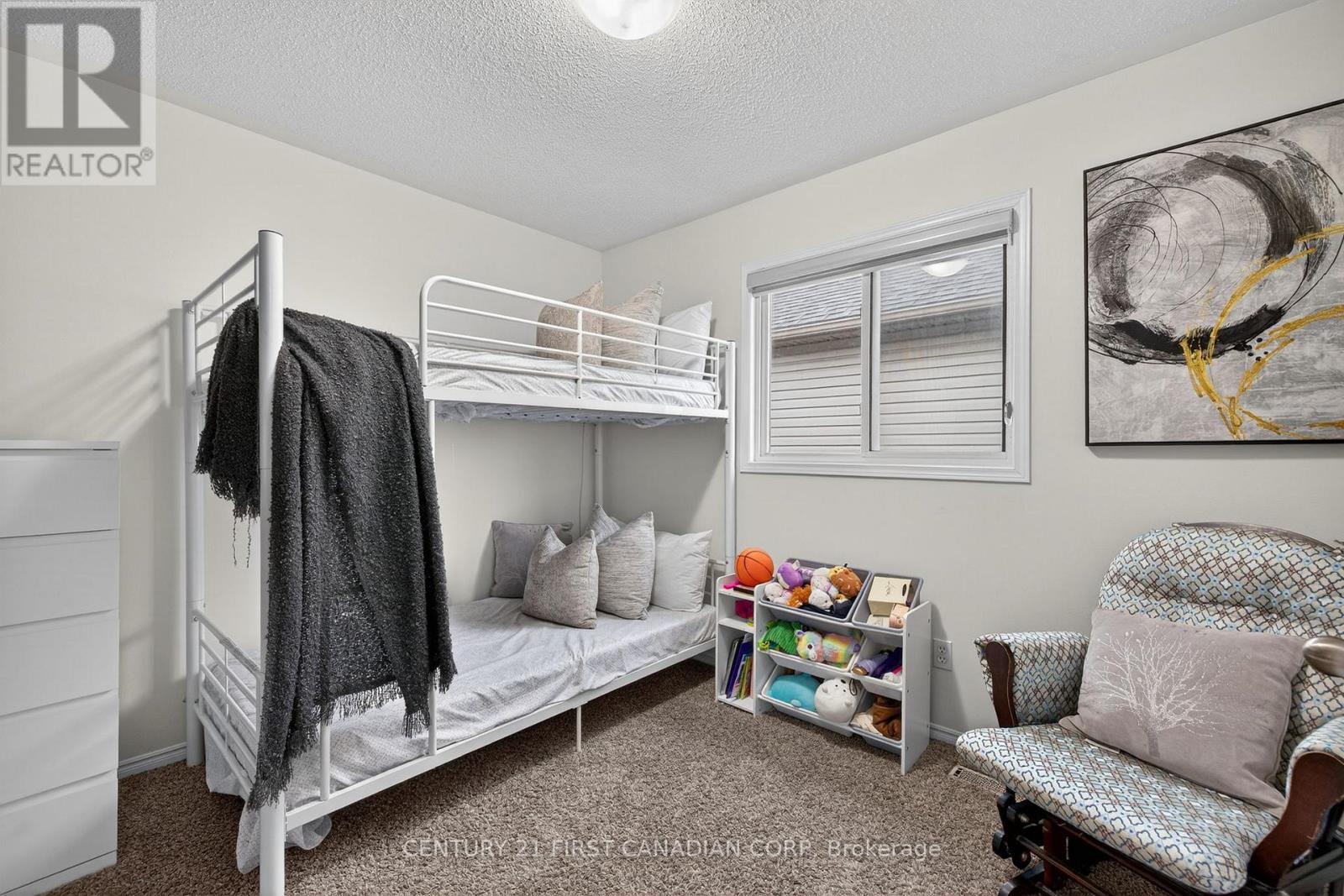 875 Homeview Court, London South (South Q), Ontario  N6C 6C1 - Photo 25 - X12855410