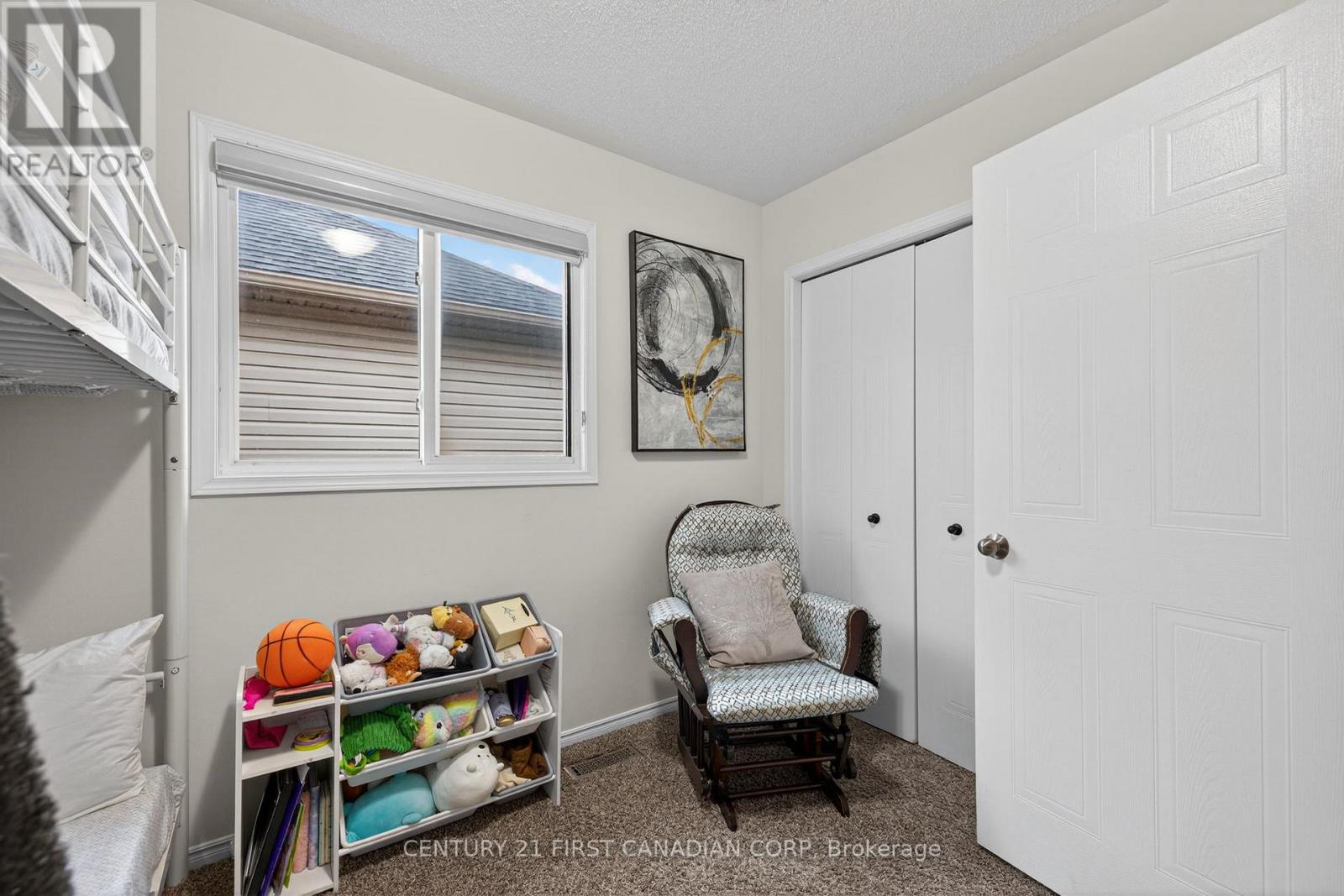 875 Homeview Court, London South (South Q), Ontario  N6C 6C1 - Photo 26 - X12855410