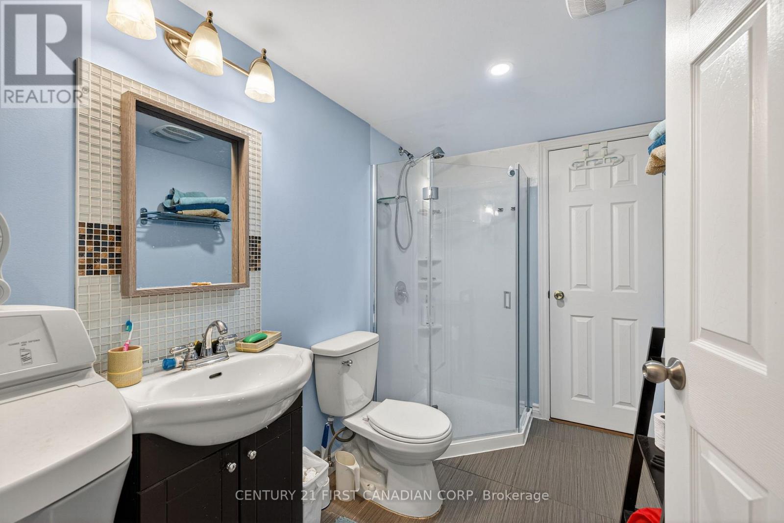 875 Homeview Court, London South (South Q), Ontario  N6C 6C1 - Photo 39 - X12855410