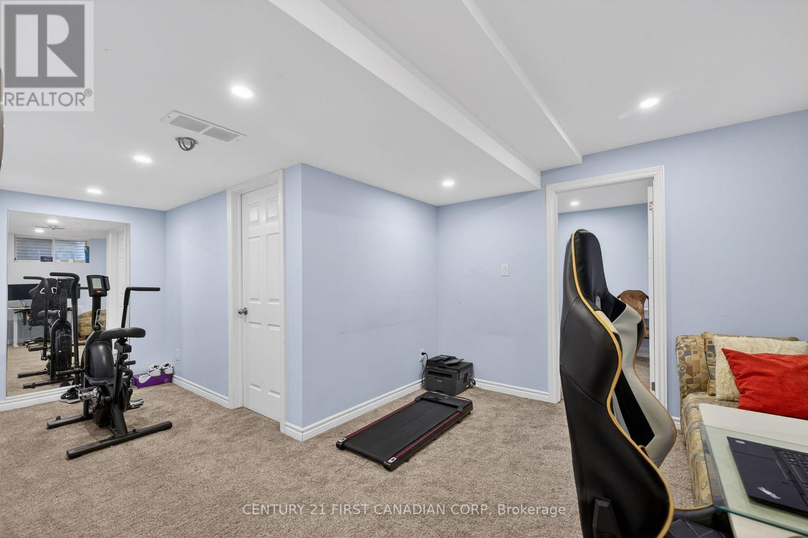 875 Homeview Court, London South (South Q), Ontario  N6C 6C1 - Photo 40 - X12855410