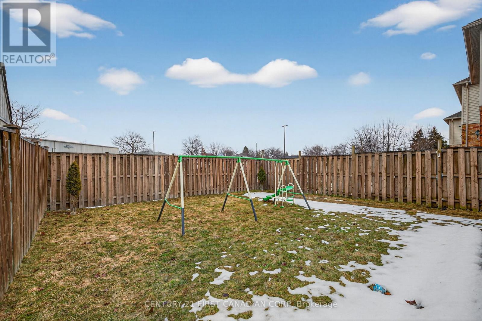 875 Homeview Court, London South (South Q), Ontario  N6C 6C1 - Photo 47 - X12855410