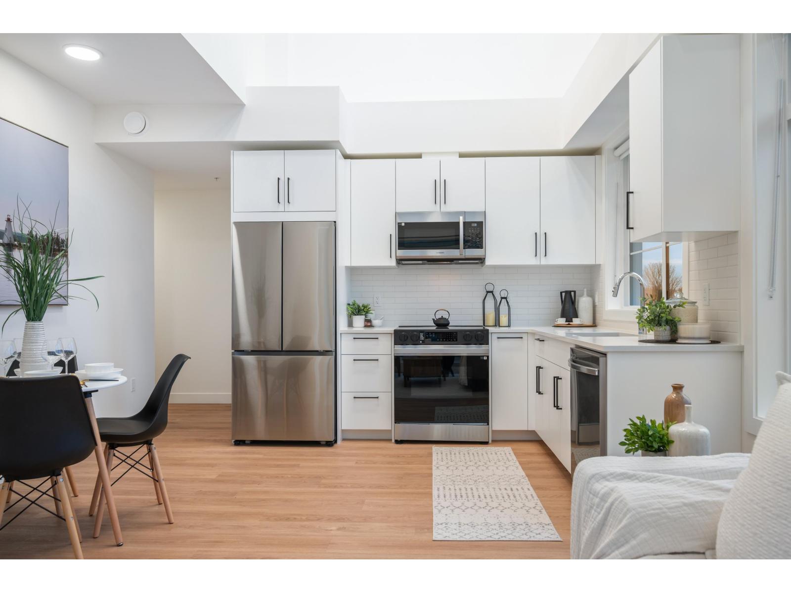 501 33816 South Fraser Way, Abbotsford, British Columbia  V2S 0P2 - Photo 3 - R3096393