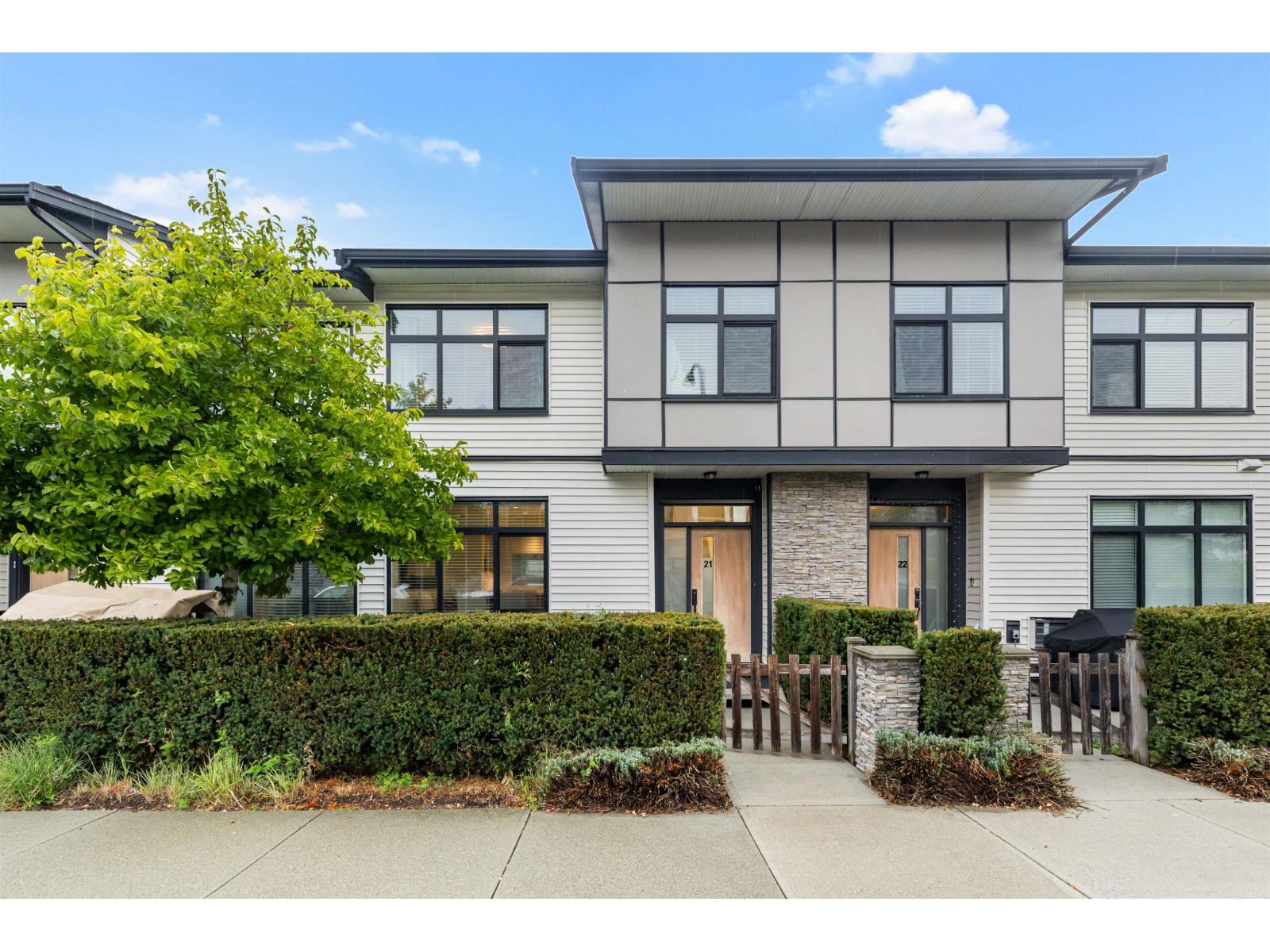 21 14057 60a Avenue, Surrey, British Columbia  V3X 0J2 - Photo 1 - R3096651