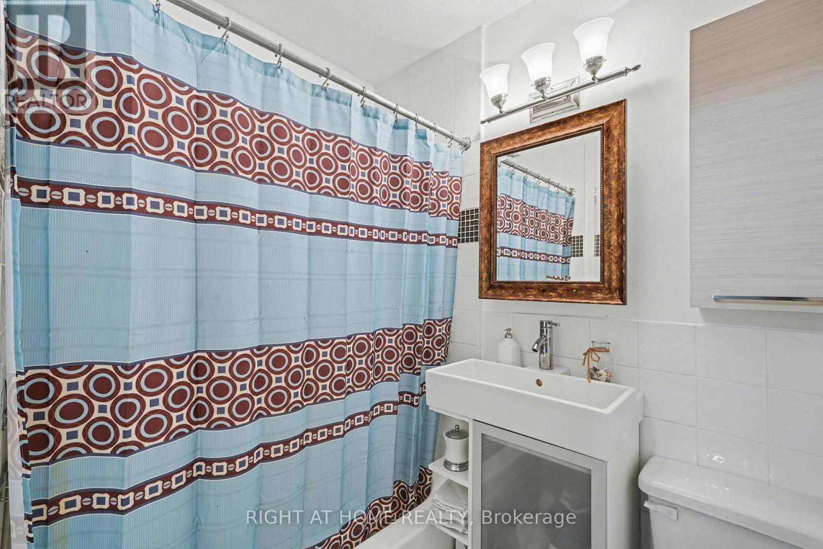 121 - 12 Corkstown Road, Ottawa, Ontario  K2H 5B3 - Photo 20 - X12855484