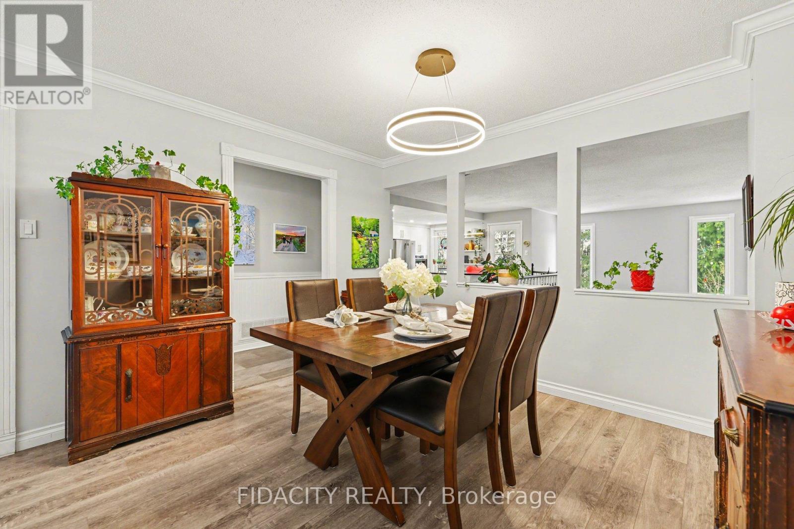 78 Jarlan Terrace, Ottawa, Ontario  K2L 3K9 - Photo 9 - X12855582