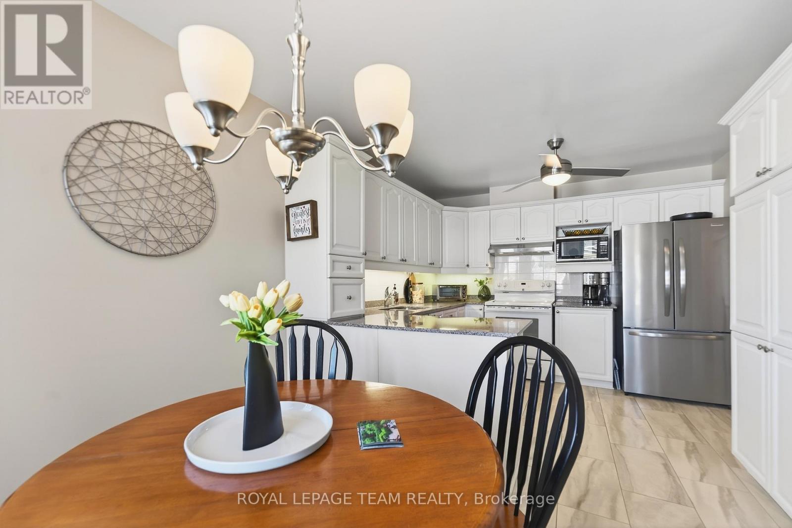 12 Partridge Drive, Ottawa, Ontario  K2M 2P6 - Photo 23 - X12855584