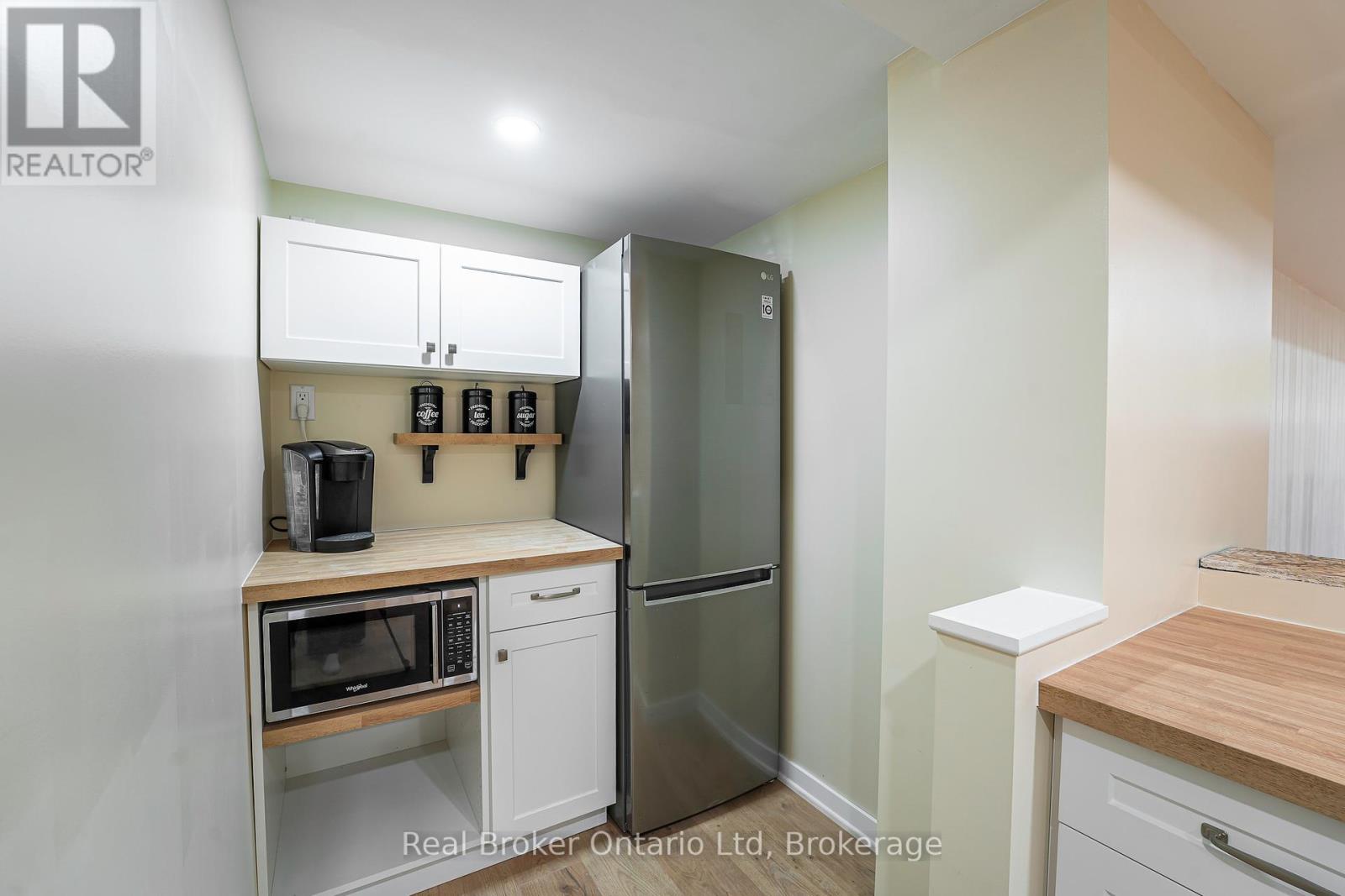 394 Queen Street N, West Grey, Ontario  N0G 1R0 - Photo 34 - X12853650