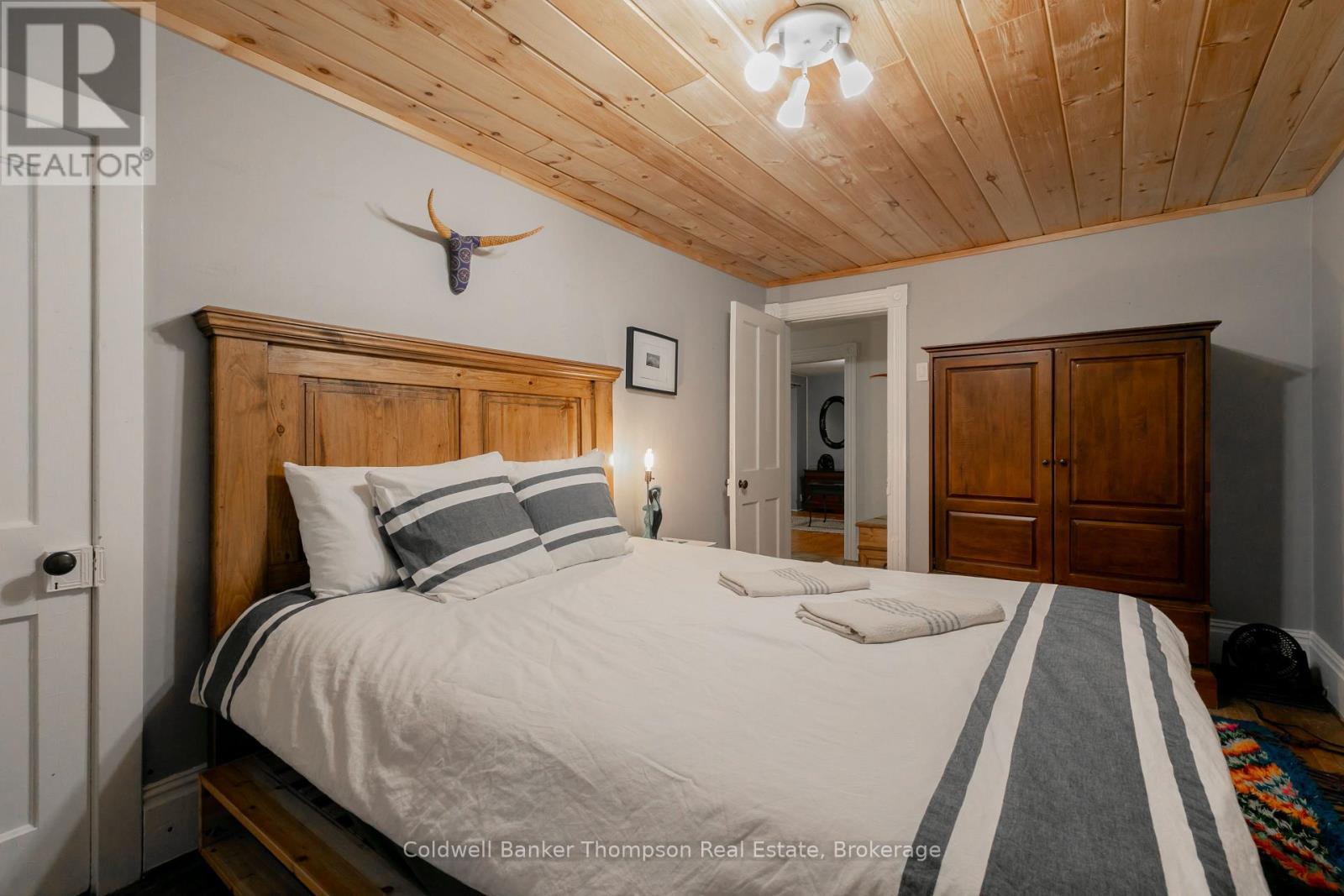 12 Lansdowne Street W, Huntsville, Ontario  P1H 1W1 - Photo 41 - X12855496