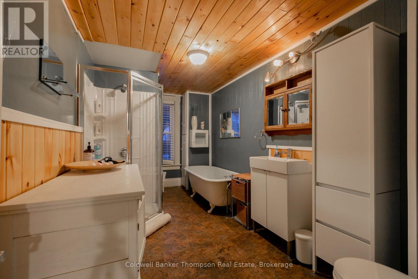 12 Lansdowne Street W, Huntsville, Ontario  P1H 1W1 - Photo 33 - X12855496