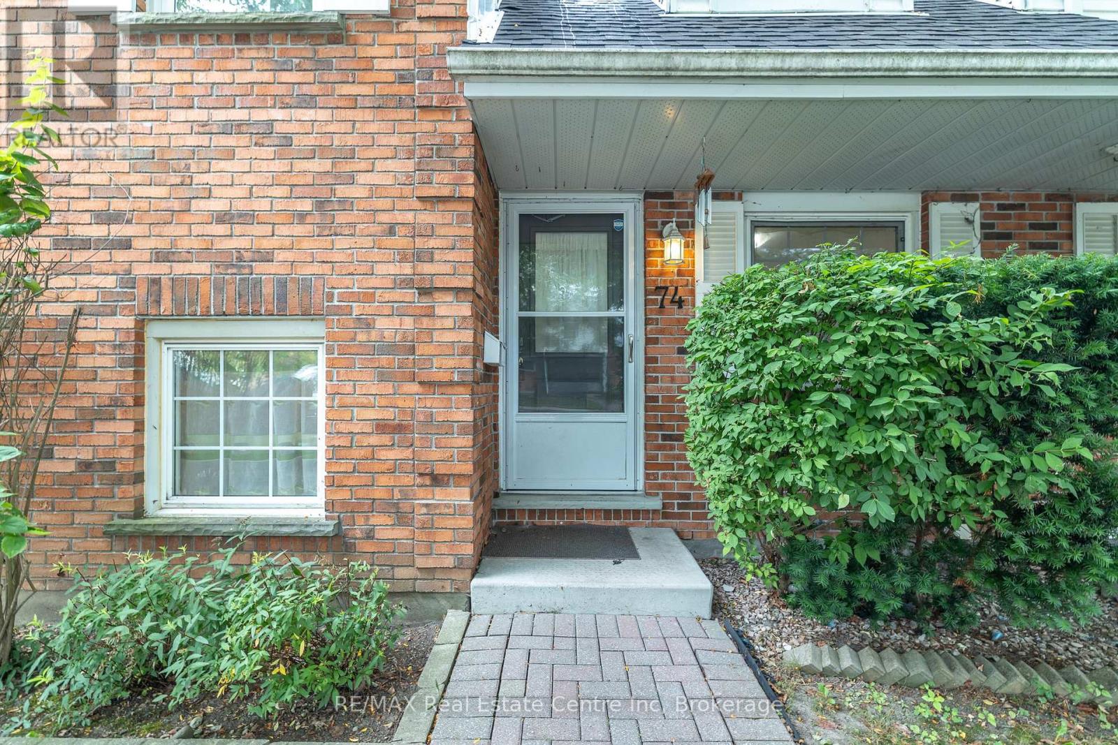 74 - 129 Victoria Road N, Guelph (Grange Road), Ontario  N1E 6V4 - Photo 5 - X12855540