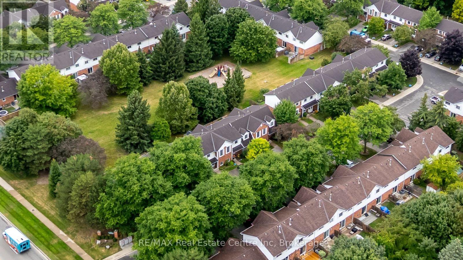 74 - 129 Victoria Road N, Guelph (Grange Road), Ontario  N1E 6V4 - Photo 43 - X12855540