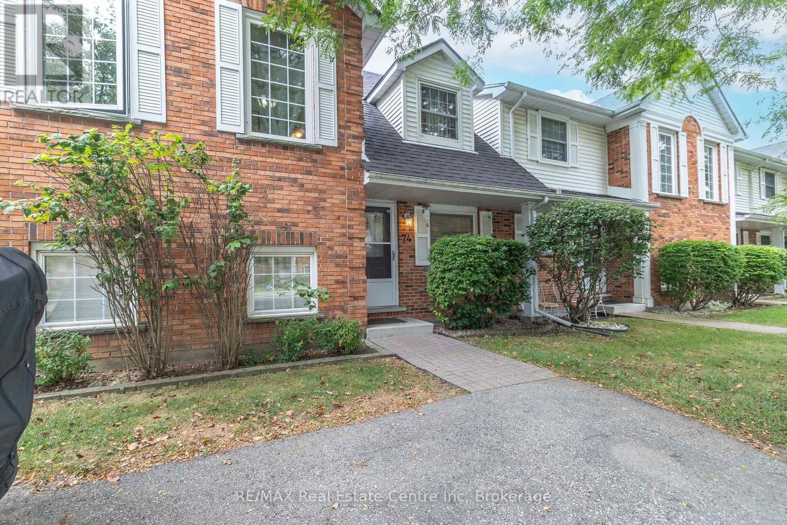 74 - 129 Victoria Road N, Guelph (Grange Road), Ontario  N1E 6V4 - Photo 4 - X12855540