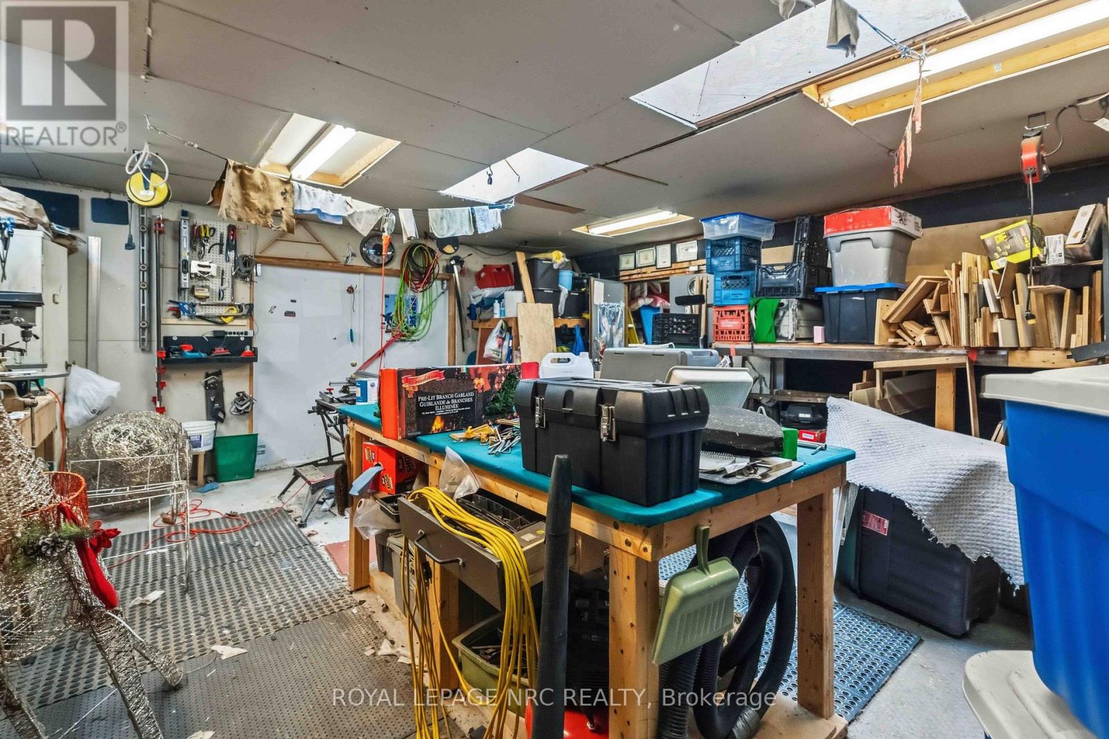 133 Lakeshore Road, St. Catharines (Lakeshore), Ontario  L2N 2T8 - Photo 35 - X12855522