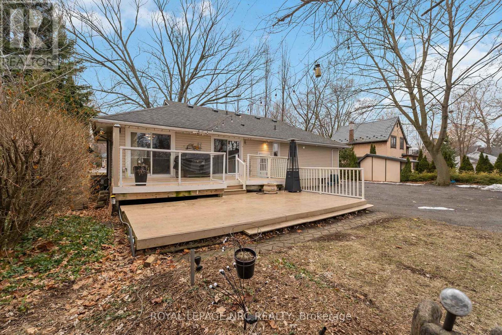 133 Lakeshore Road, St. Catharines (Lakeshore), Ontario  L2N 2T8 - Photo 39 - X12855522