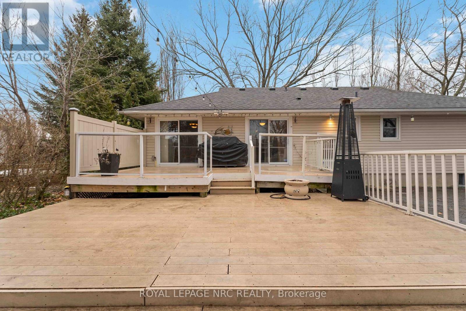 133 Lakeshore Road, St. Catharines (Lakeshore), Ontario  L2N 2T8 - Photo 41 - X12855522