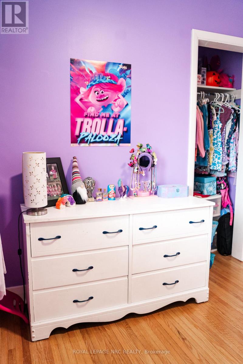 12 Mackie Street, St. Catharines (Port Dalhousie), Ontario  L2N 5N5 - Photo 16 - X12855536