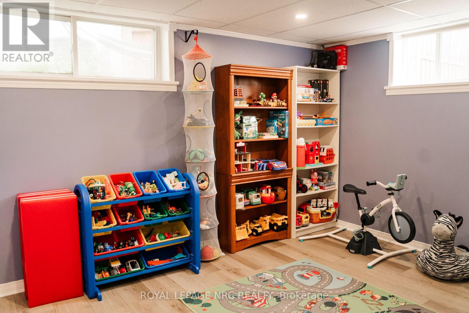 12 Mackie Street, St. Catharines (Port Dalhousie), Ontario  L2N 5N5 - Photo 24 - X12855536