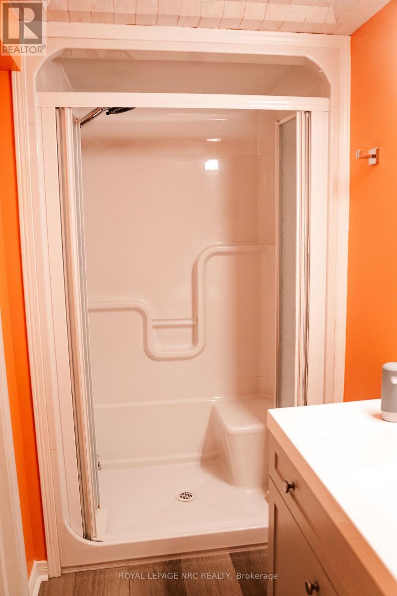 12 Mackie Street, St. Catharines (Port Dalhousie), Ontario  L2N 5N5 - Photo 27 - X12855536