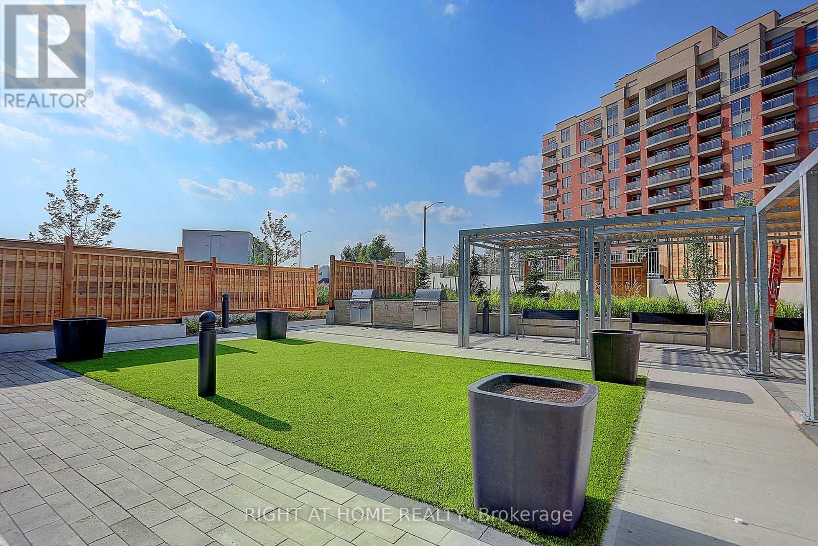 508 - 95 Oneida Crescent, Richmond Hill, Ontario  L4B 0H5 - Photo 29 - N12849786