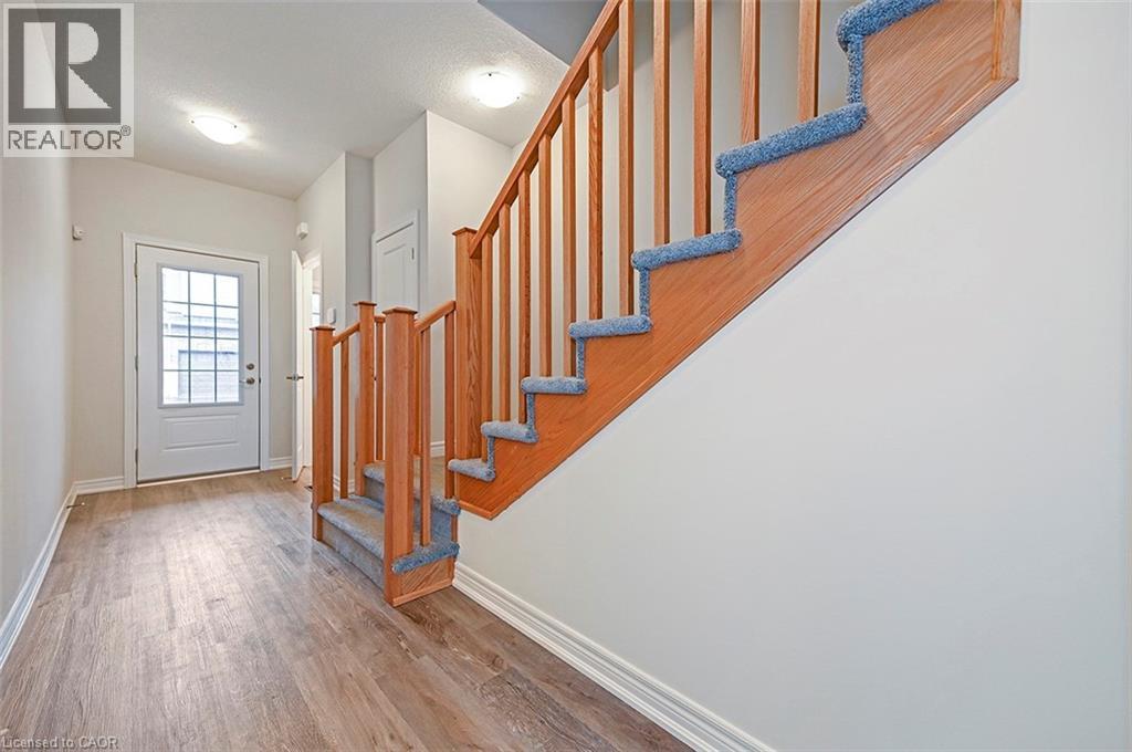 45 Linden Park Lane, Hamilton, Ontario  L9A 1Y1 - Photo 11 - 40803584