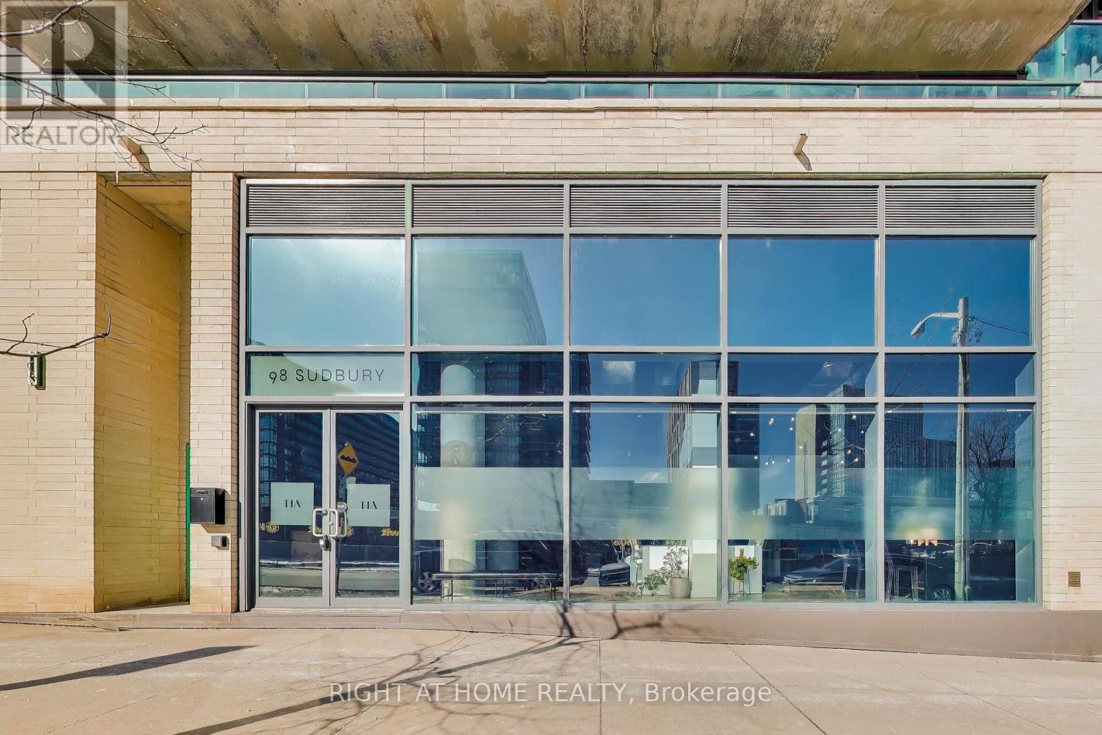 98 SUDBURY STREET, Toronto, Ontario