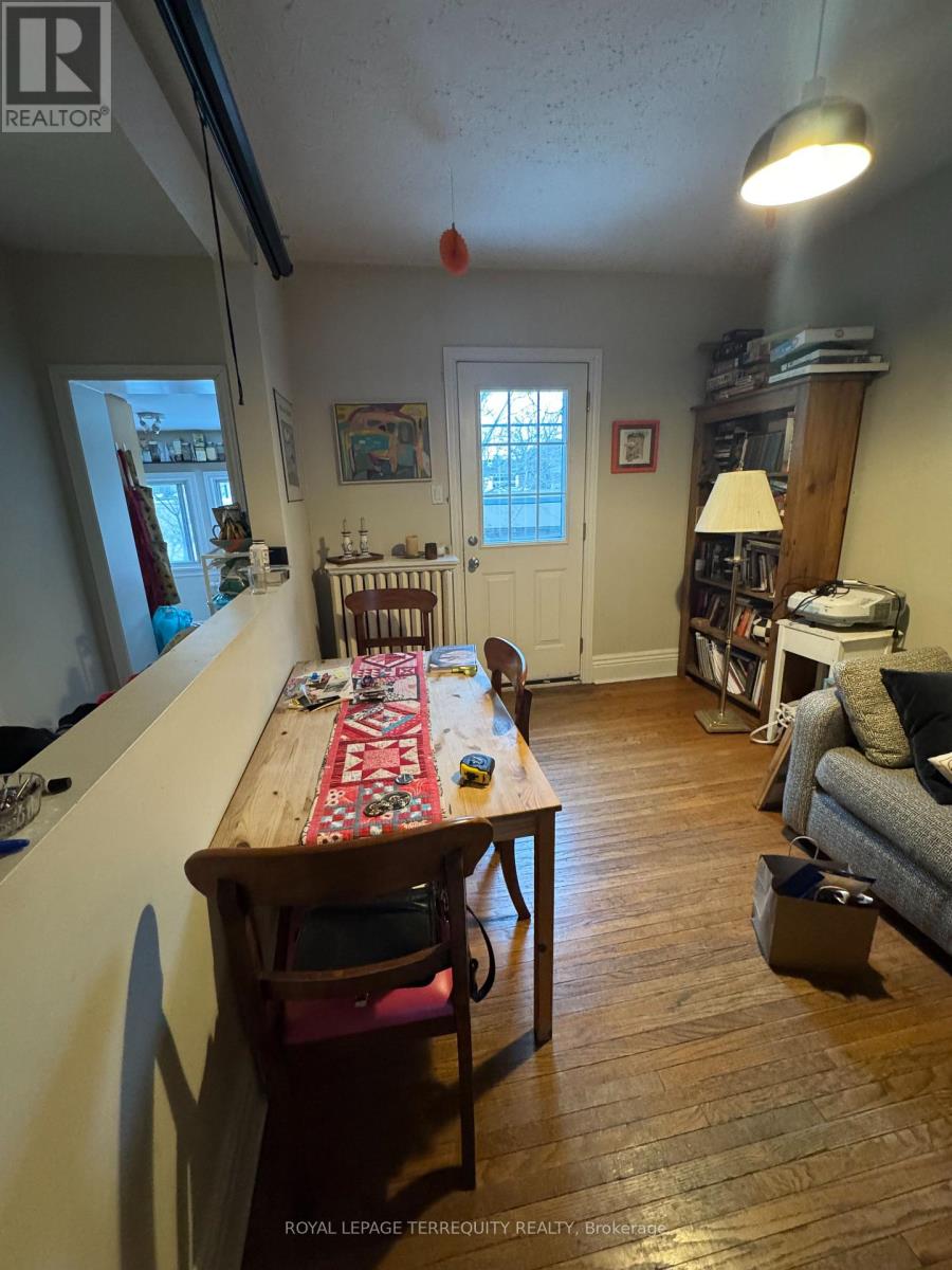 Unit 2 - 61 Rusholme Park Crescent, Toronto, Ontario  M6J 2E1 - Photo 5 - C12855400