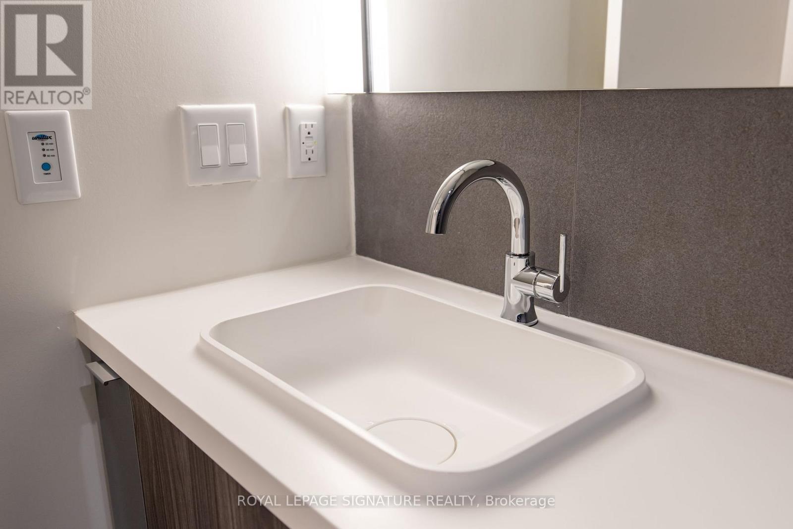 525 - 15 Mercer Street, Toronto, Ontario  M5V 1H2 - Photo 12 - C12855424