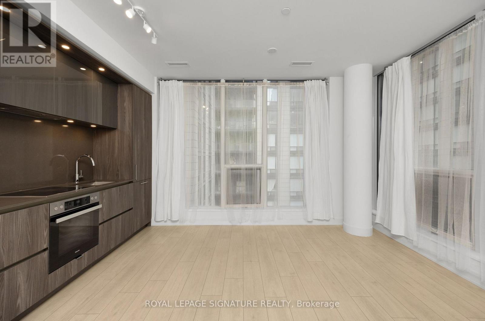 525 - 15 Mercer Street, Toronto, Ontario  M5V 1H2 - Photo 5 - C12855424