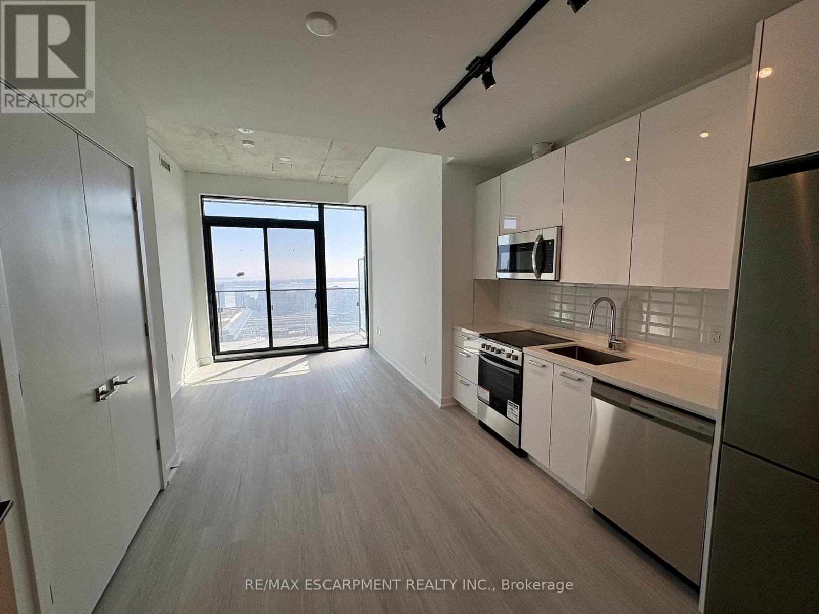 2703 - 284 KING STREET E, Toronto, Ontario