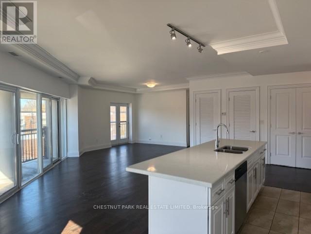 201 - 3443 Bathurst Street, Toronto (Bedford Park-Nortown), Ontario  M6A 2C3 - Photo 9 - C12855564