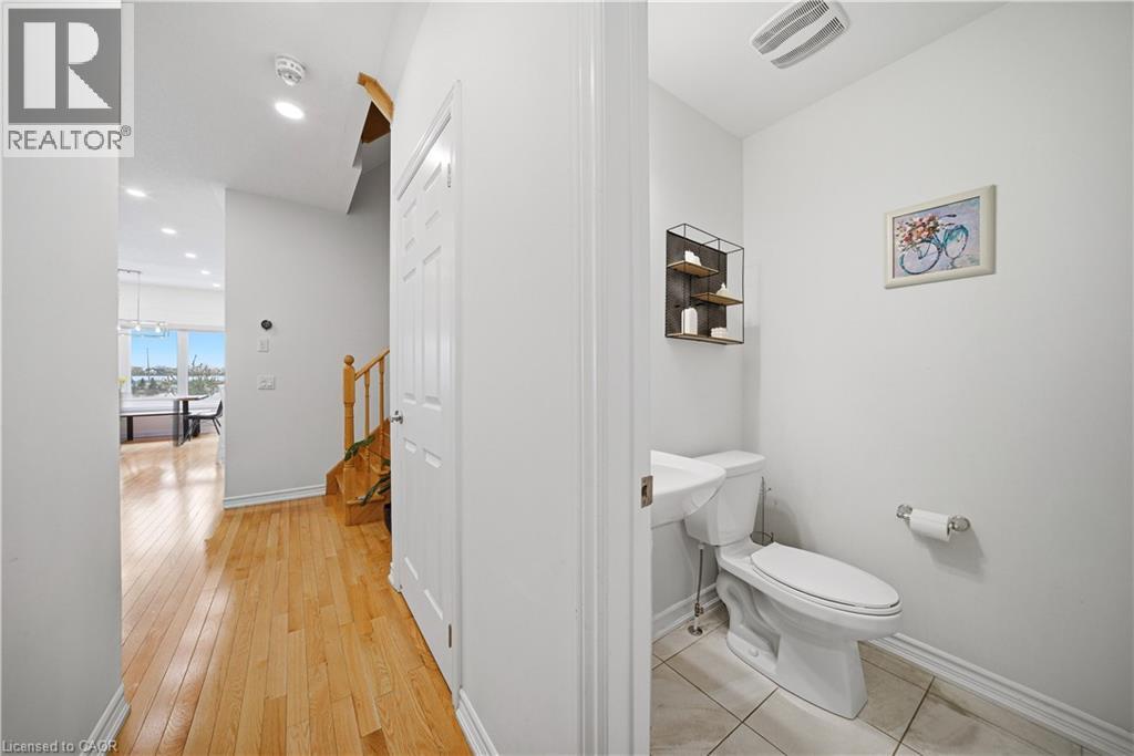 3066 Cascade Common, Oakville, Ontario  L6H 0R8 - Photo 5 - 40810214