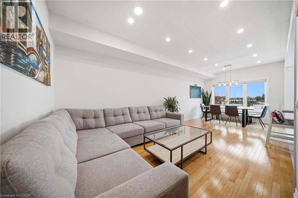 3066 Cascade Common, Oakville, Ontario  L6H 0R8 - Photo 8 - 40810214