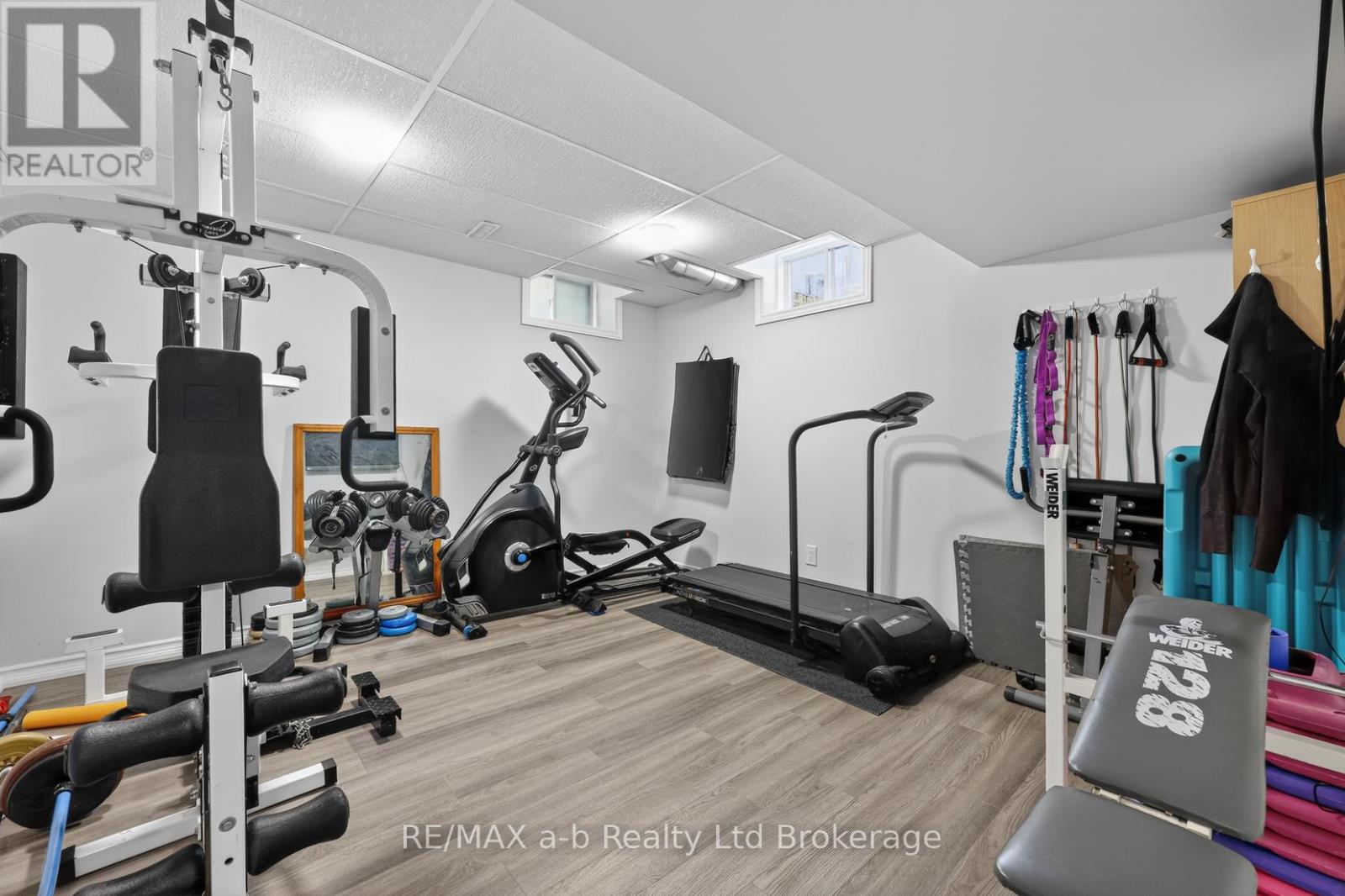 20 Owen Street, Ingersoll, Ontario  N5C 4G7 - Photo 36 - X12854224