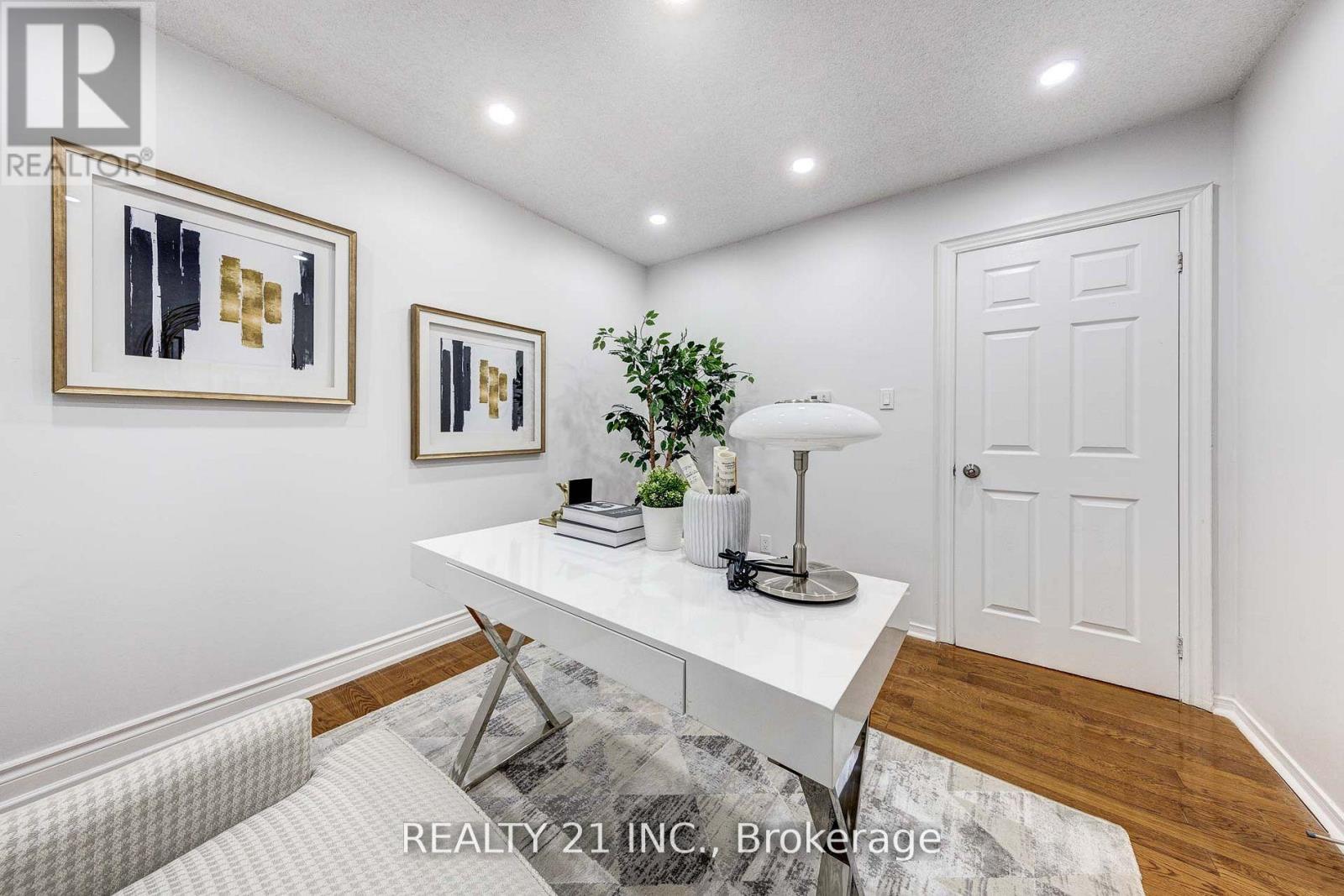 130 Morningview Trail, Toronto, Ontario  M1B 5L2 - Photo 23 - E12855384