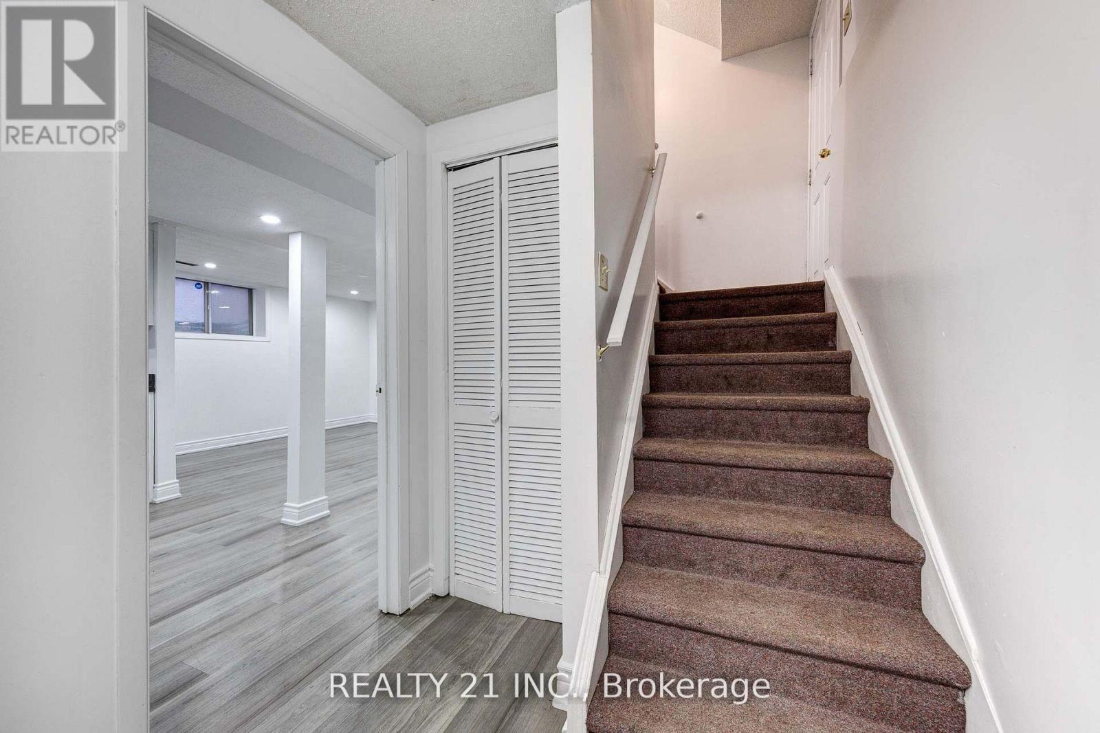 130 Morningview Trail, Toronto, Ontario  M1B 5L2 - Photo 28 - E12855384