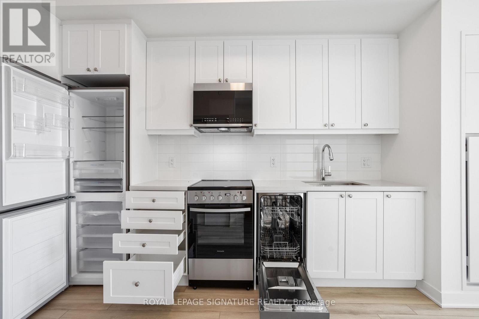 430 - 51 Clarington Boulevard, Clarington (Bowmanville), Ontario  L1C 0A1 - Photo 4 - E12855490